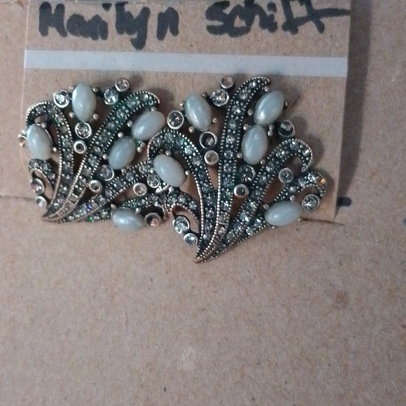 Earrings - Picture 2 of 2